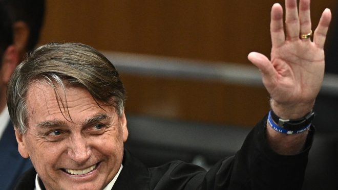 Bolsonaro, Caiado e Gayer articulam estratégia eleitoral em Goiás