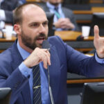 ‘Dark Horse’: Eduardo nega controlar recursos de filme sobre Bolsonaro – Jovem Pan