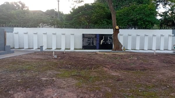 Cemitério recebe visita para identificação de desaparecidos políticos da Ditadura