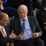 Alckmin deixará ministério em abril, mas seguirá como vice-presidente – Jovem Pan