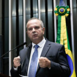 Campanha de Flávio se encontra com Fachin e critica suposta interferência do STF – Jovem Pan