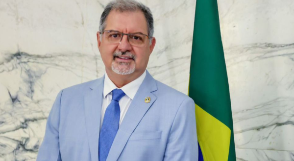 Cássio Coelho deixa Secretaria de Energia e Economia do Mar e é nomeado por Castro em outra subsecretaria