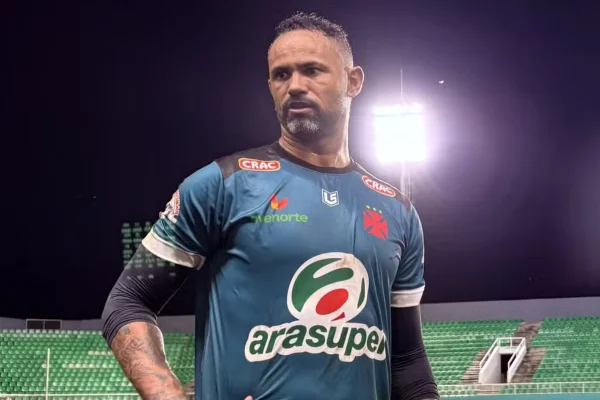 Justiça do Rio manda prender goleiro Bruno após descumprir condicional