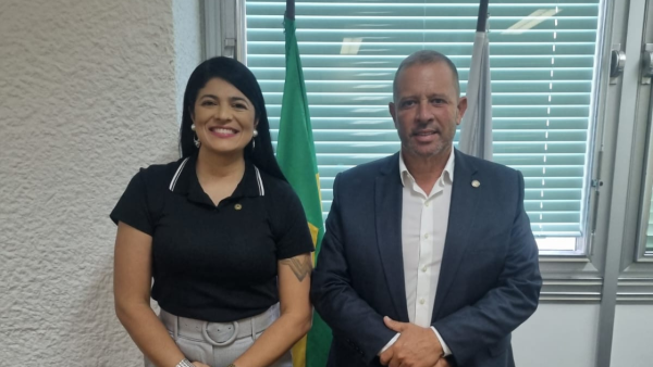 Delaroli, vice-presidente da Alerj, vai ganhar dobradinha de homenagens na Câmara do Rio