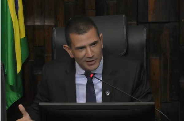 Douglas Ruas afirma que ‘a Alerj não fez nenhum pedido ao ministro Zanin’, que manteve Ricardo Couto no governo