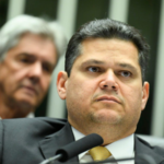 Após Lula não assinar, Alcolumbre promulga dosimetria e beneficia condenados do 8/1 – Jovem Pan