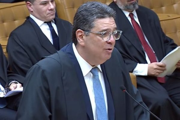 Defesa do Rio de Janeiro no STF critica redistribuição dos royalties de petróleo e fala em ‘tirania da maioria’ entre os estados