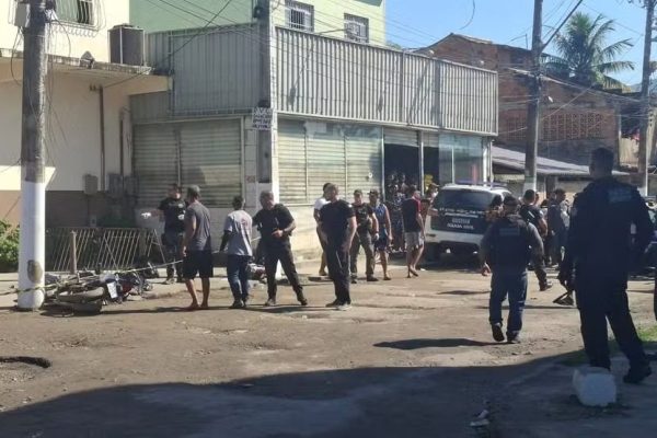Comissão de Direitos Humanos da Alerj cobra imagens das câmeras corporais dos policiais que mataram dois pedreiros em São Gonçalo