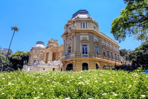 cortes na pasta da Casa Civil lideram, junto ao Detran, dança das cadeiras no Diário Oficial desta sexta