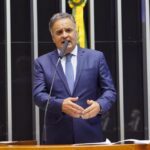 Nos bastidores, Aécio já admite articulação para ser lançado ao Planalto – Jovem Pan