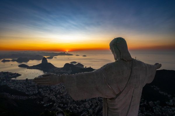 Câmara do Rio analisa versão carioca do polêmico tributo em Ilha Grande