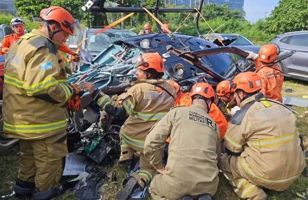 Nova imagem mostra colisão entre helicópteros com 6 mortos no Rio