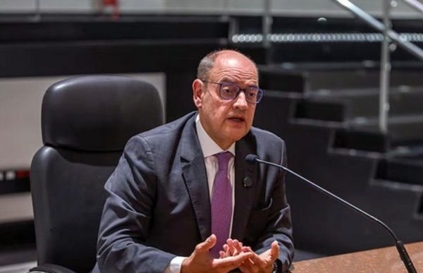 Couto ‘passa o rodo’ na segurança e exonera major Pricilla, nome de peso na PM