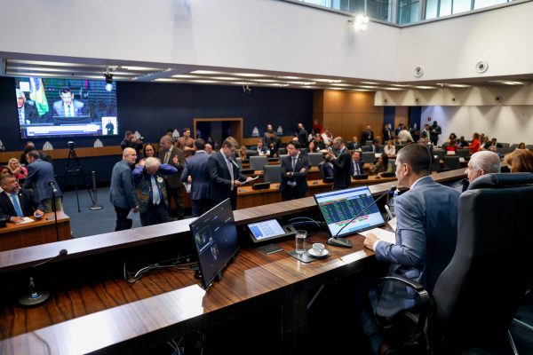 PL reorganiza comissões da Alerj, deixa PSOL sem presidências e tenta garantir maioria absoluta em todos os colegiados