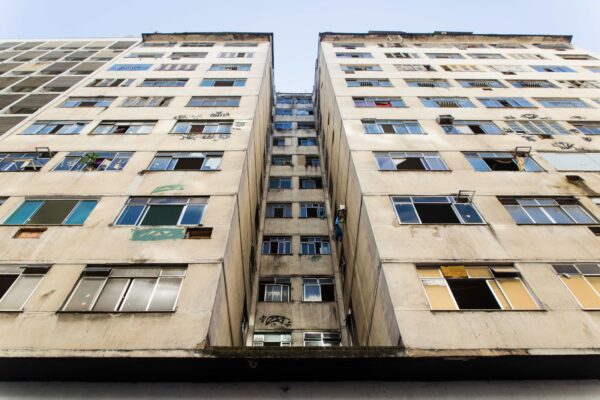 Retrofit do ‘Prédio da Caixa’ em Niterói vai transformá-lo em residencial com 168 unidades