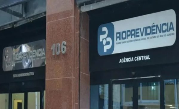 Laísa Batista de Lara, delegada da Polícia Civil, é a nova corregedora do RioPrevidência