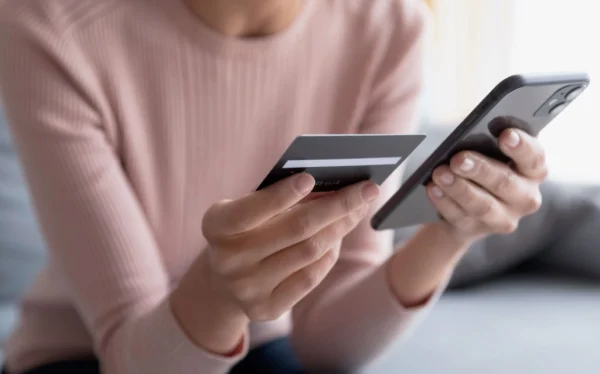 Adeus aos ingressos superfaturados? Projeto contra cambismo digital avança na Alerj