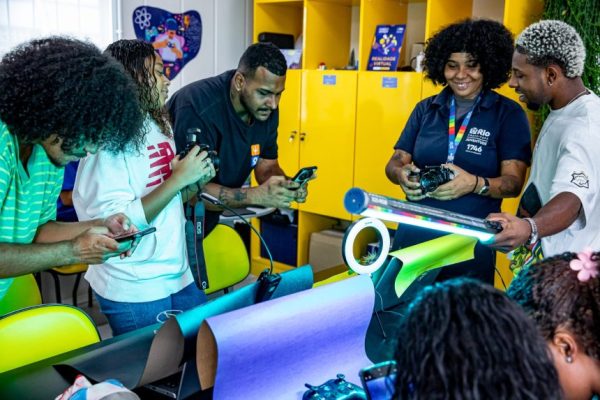 Com investimento de R$ 110,9 milhões, Espaços da Juventude abrem inscrições em cursos gratuitos de tecnologia, inovação e qualificação profissional