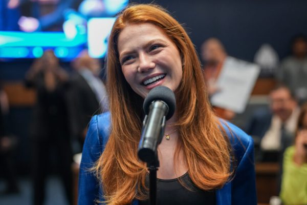 Patrimônio declarado por Sarah Poncio mais que dobra entre eleições e chega a R$ 4,5 milhões