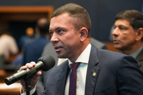 Em quatro anos na Alerj, deputado Rafael Nobre multiplica patrimônio por 99 vezes