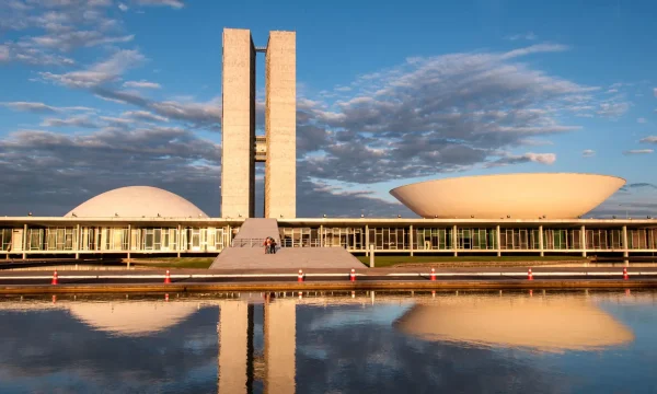 Candidatos do Rio, juntos, declaram R$ 1,14 bilhão em bens; União lidera ranking e PL aparece em segundo
