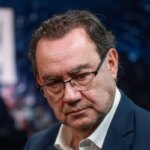 Mandato de 8 anos e magistrados de carreira: Cury defende reforma no STF