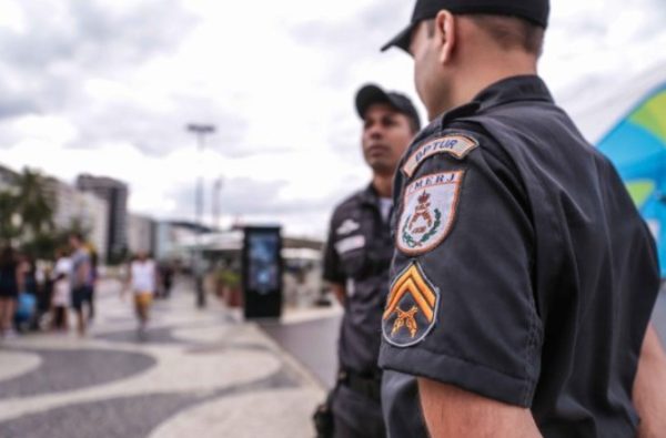Couto oficializa a promoção de 14 novos coronéis e 20 tenentes-coronéis em pacote com 235 ascensões na PM e Corpo de Bombeiros