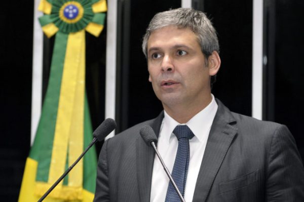 Lindbergh puxa ranking de impulsionamento político nas redes, com seis candidatos de esquerda no top 10 do Rio