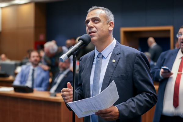 Anderson Moraes assume presidência da Comissão de Minas e Energia da Alerj