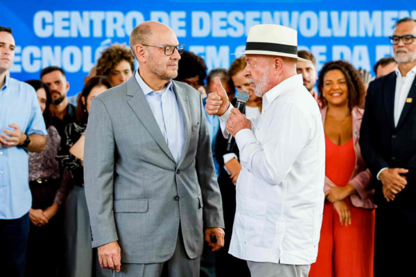 Lula avalia indicar Ricardo Couto ao STF antes das eleições de outubro