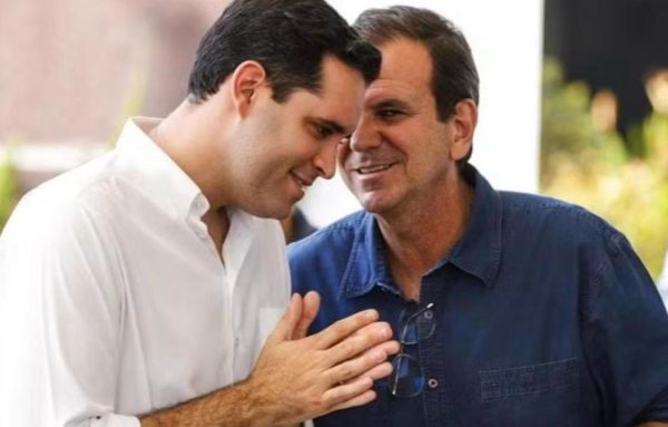Justiça Eleitoral aceita incluir prefeito do Rio, Eduardo Cavaliere, em ação sobre vídeo que associa Douglas Ruas ao Comando Vermelho