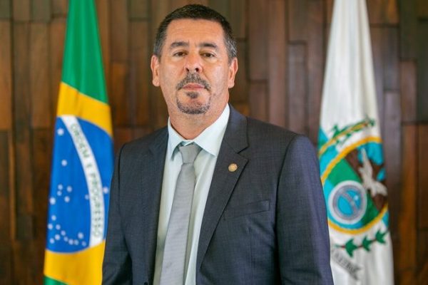 Justiça barra candidatura de Val Ceasa à Alerj por suposta ligação com o TCP e manda MPE investigar atuação do partido