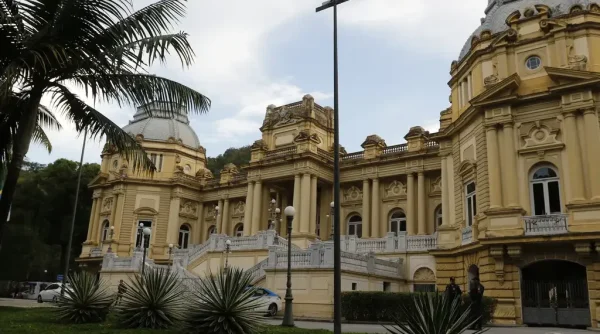 Às vésperas do Rock in Rio, Couto zera o repertório e fica de fora do show, enquanto Casa Civil assume o palco das nomeações