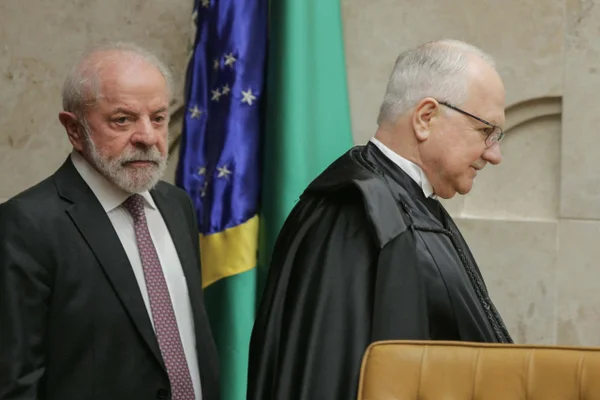 Lula tenta se distanciar de caso Vorcaro/Moraes e focar em agenda positiva