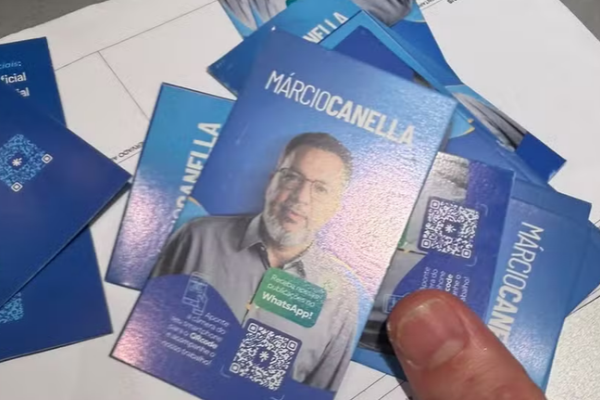 PF encontra ‘santinhos’ de Márcio Canella na casa de filho de Marcinho VP durante operação contra esquema do CV