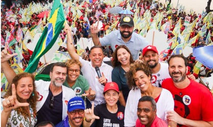 Quartel-General do Exército do Lula no Rio, Niterói mais que dobrou a distância do presidente para Flávio Bolsonaro no segundo turno