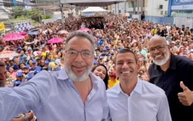 Márcio Canella dá parabéns a Douglas Ruas — após sua sucessora, Mariana Canella, anunciar apoio a Eduardo Paes