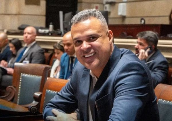 Empresa do Complexo do Chapadão ligada a vereador preso enviava mensagens a clientes para divulgar candidatura antes da eleição